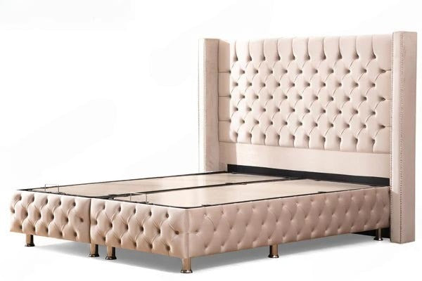 Lit coffre clouté velours